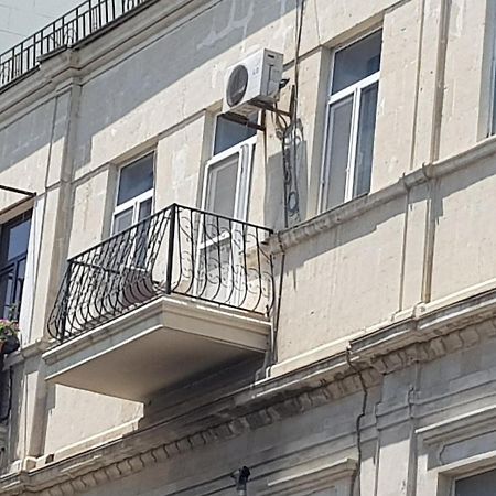 Central Baku Luxury Apartment On Nizami Street Zewnętrze zdjęcie